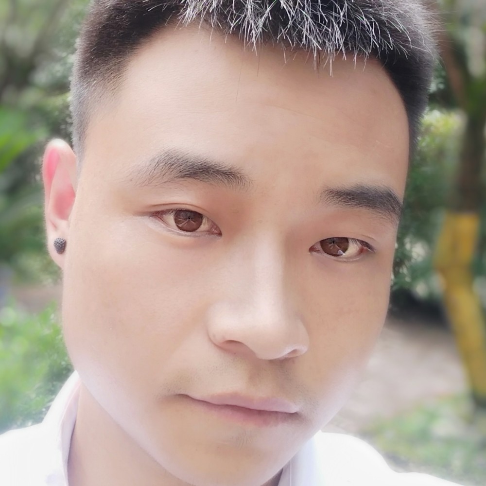 香烟愿诚心的照片