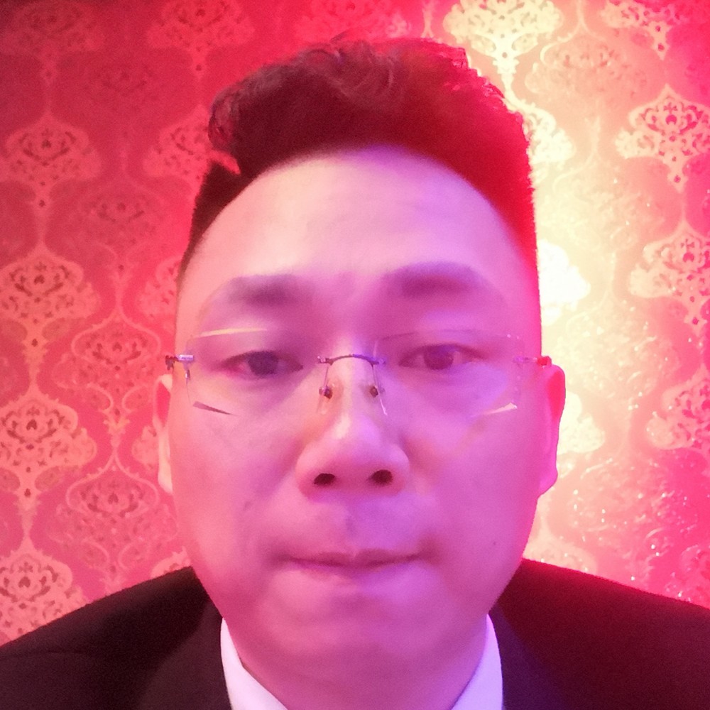 痴情蹁跹逐风的照片