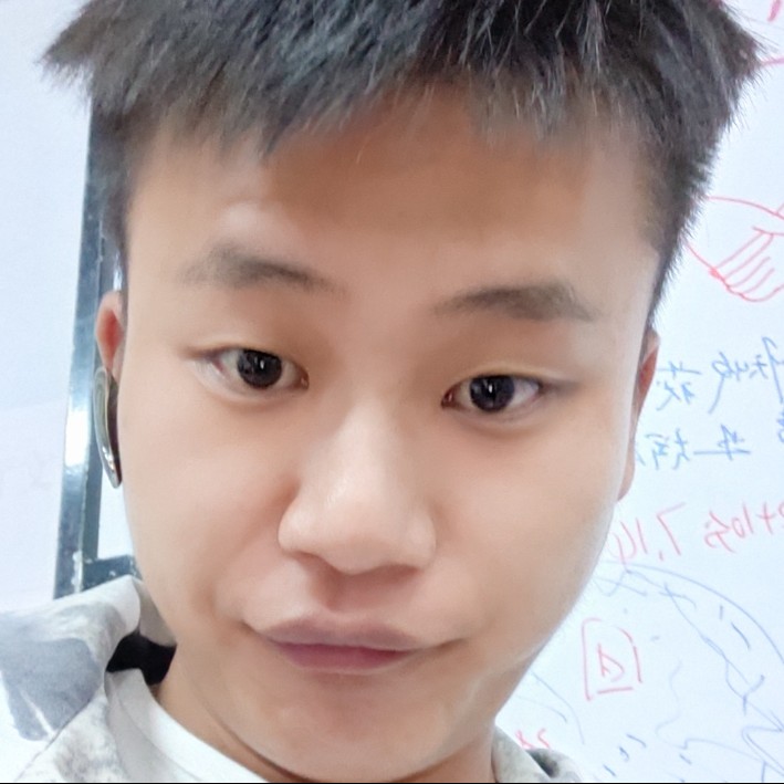 佩奇啊的照片