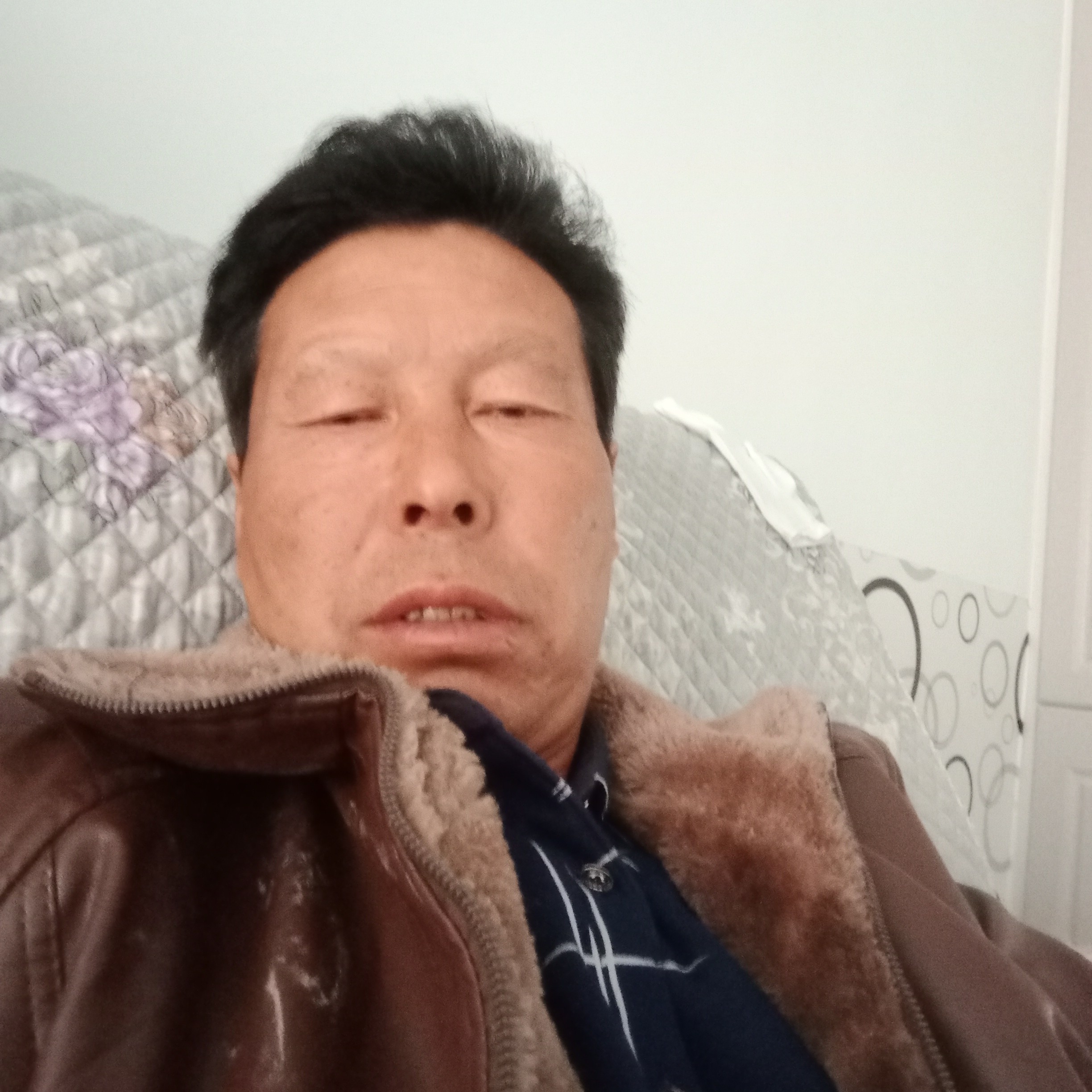 擦出火花的照片
