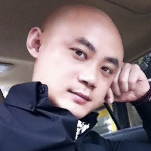 时尚先生18的照片