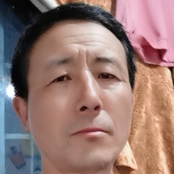 非诚勿扰单身大叔的照片