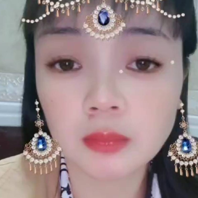 少女那平淡的照片