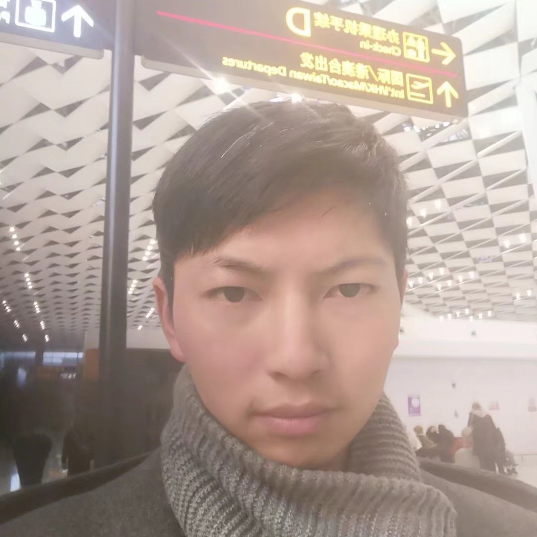 月亮爱恋细心的照片
