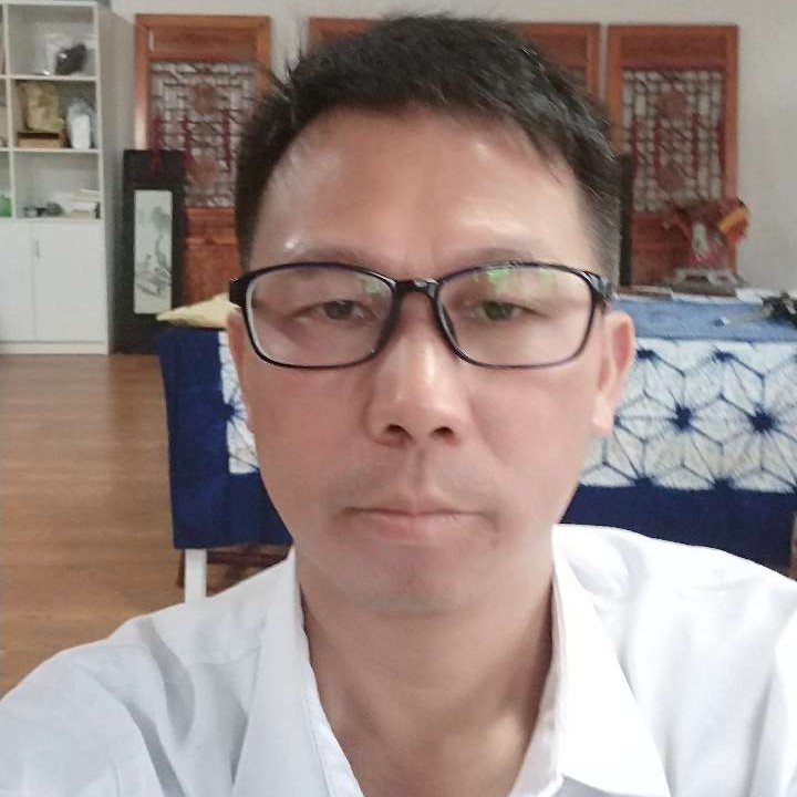 磐石老师的照片