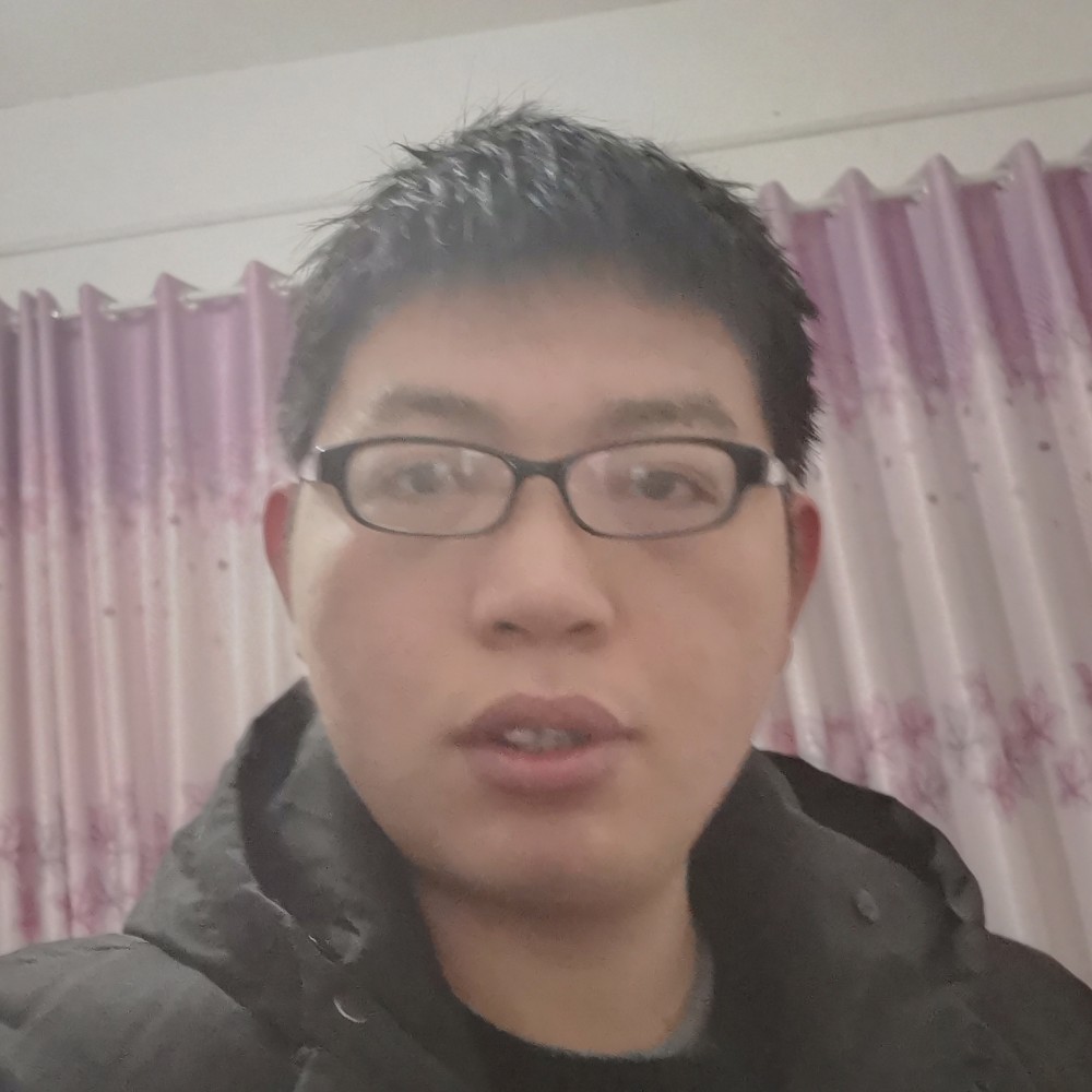 感动深拥鸡的照片