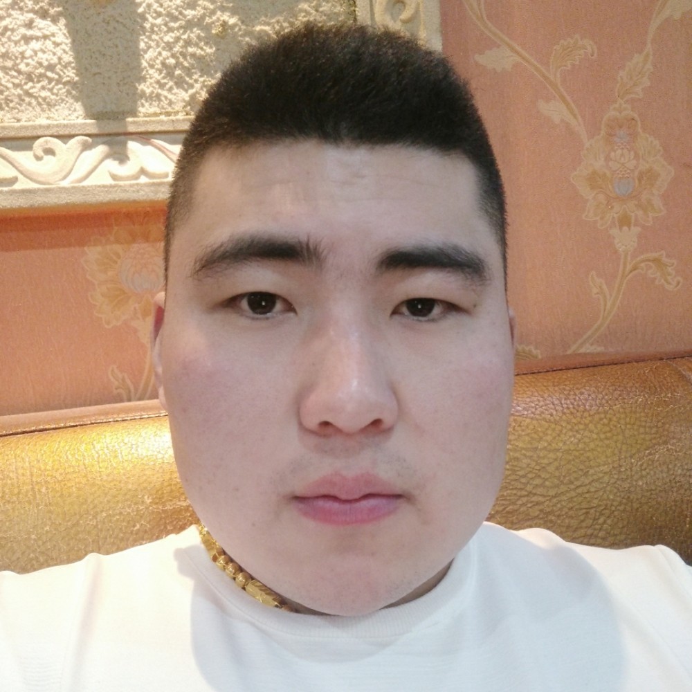齐新新的照片
