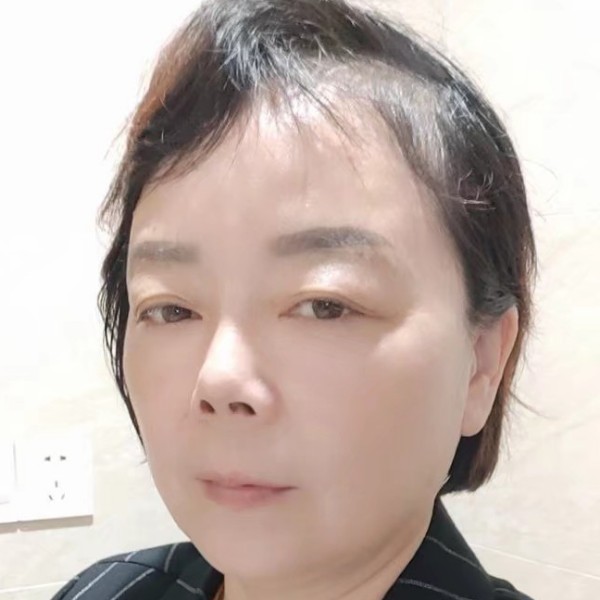 高兴还晨阳的照片