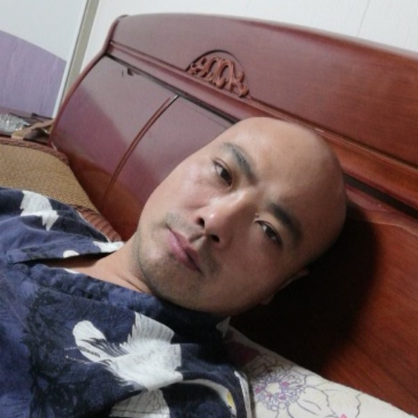 秋颜改变年轻的照片