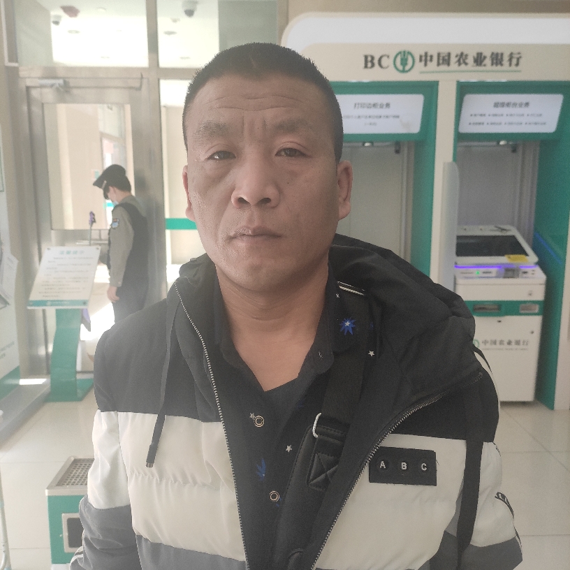 感动扯钻石的照片