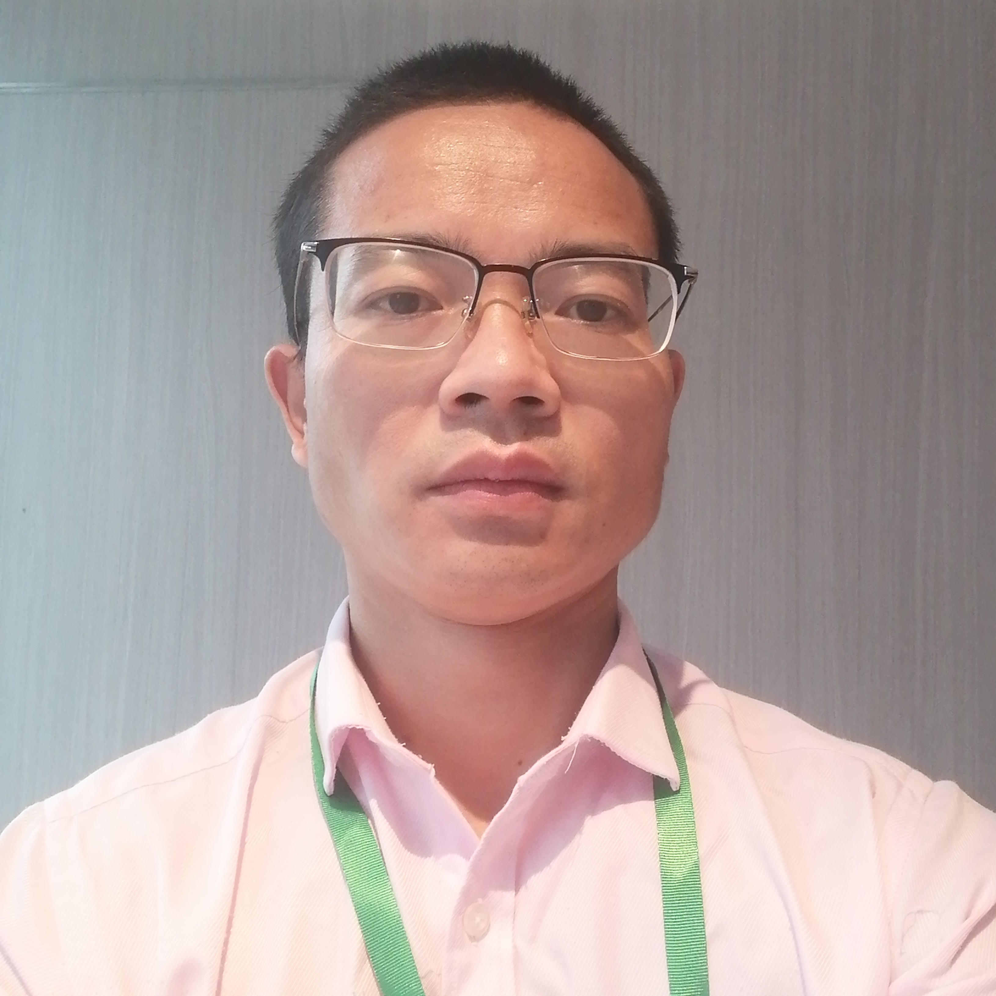王入一的照片