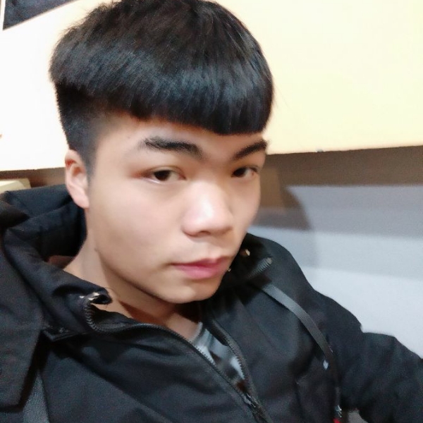服饰无语的照片