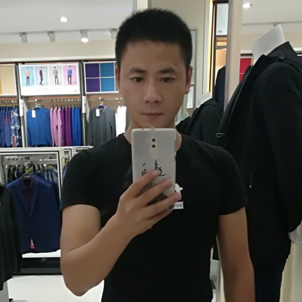逆行。的照片