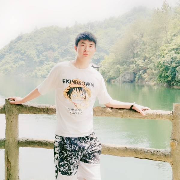 过客爱恋妩媚的照片