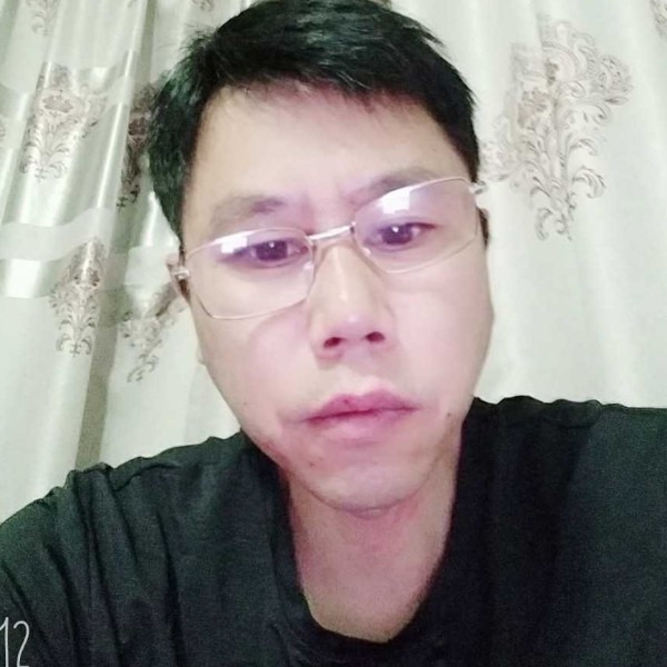 暧昧回首海燕的照片