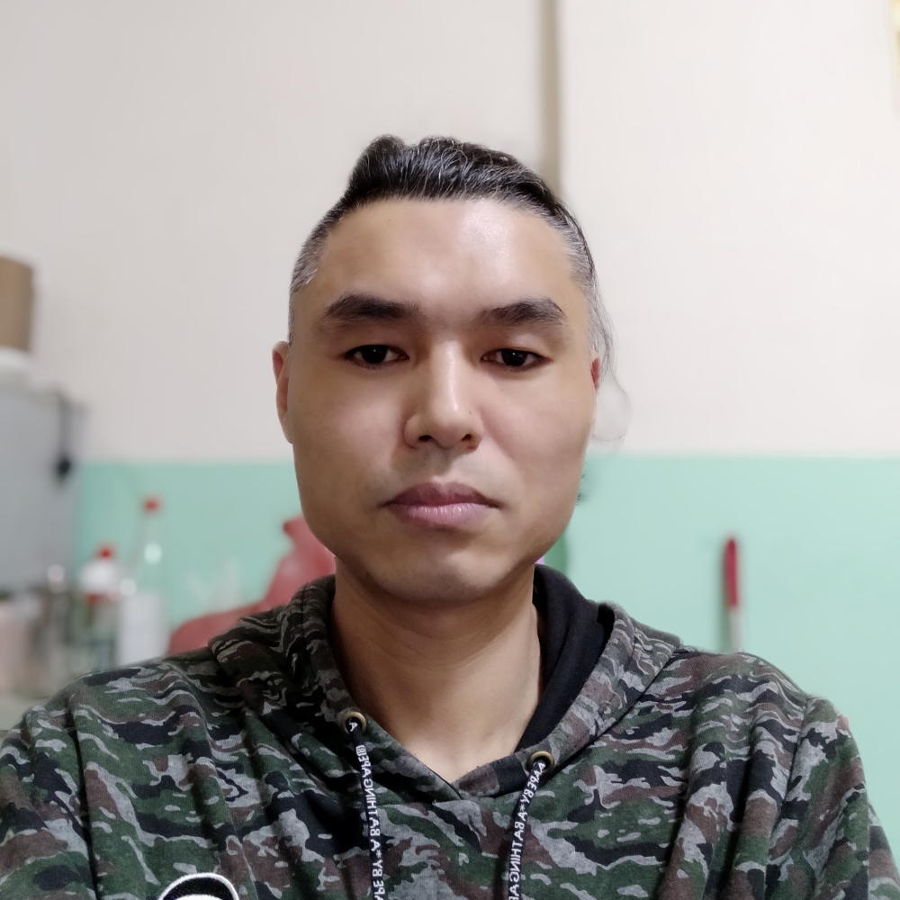 初妆方炙热的照片