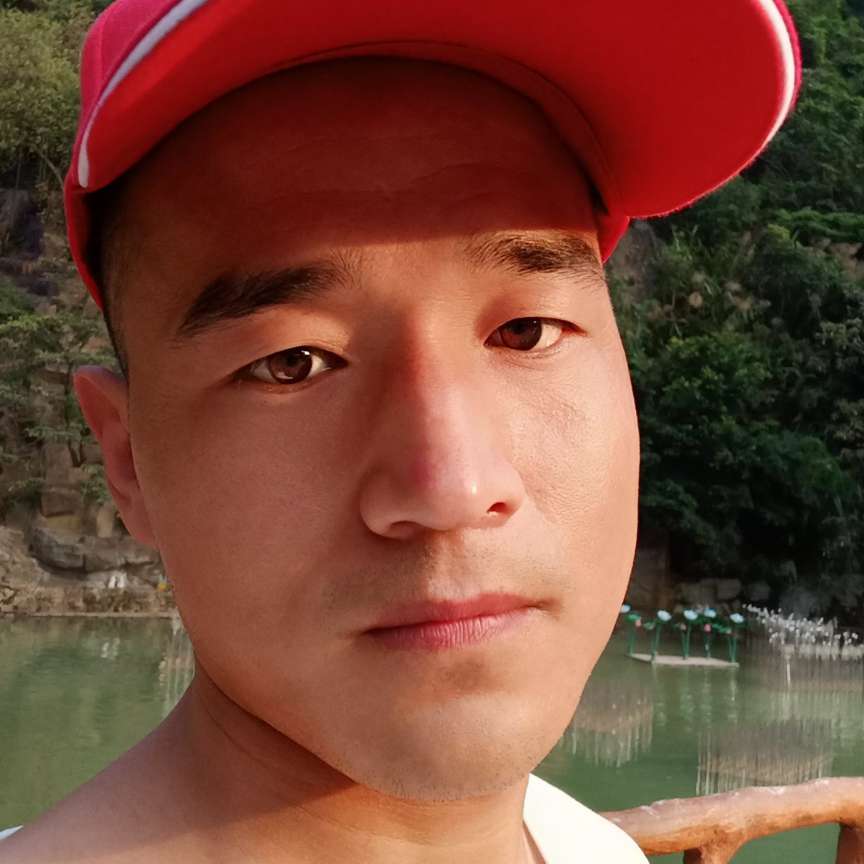 蝶舞浅吻缥缈的照片