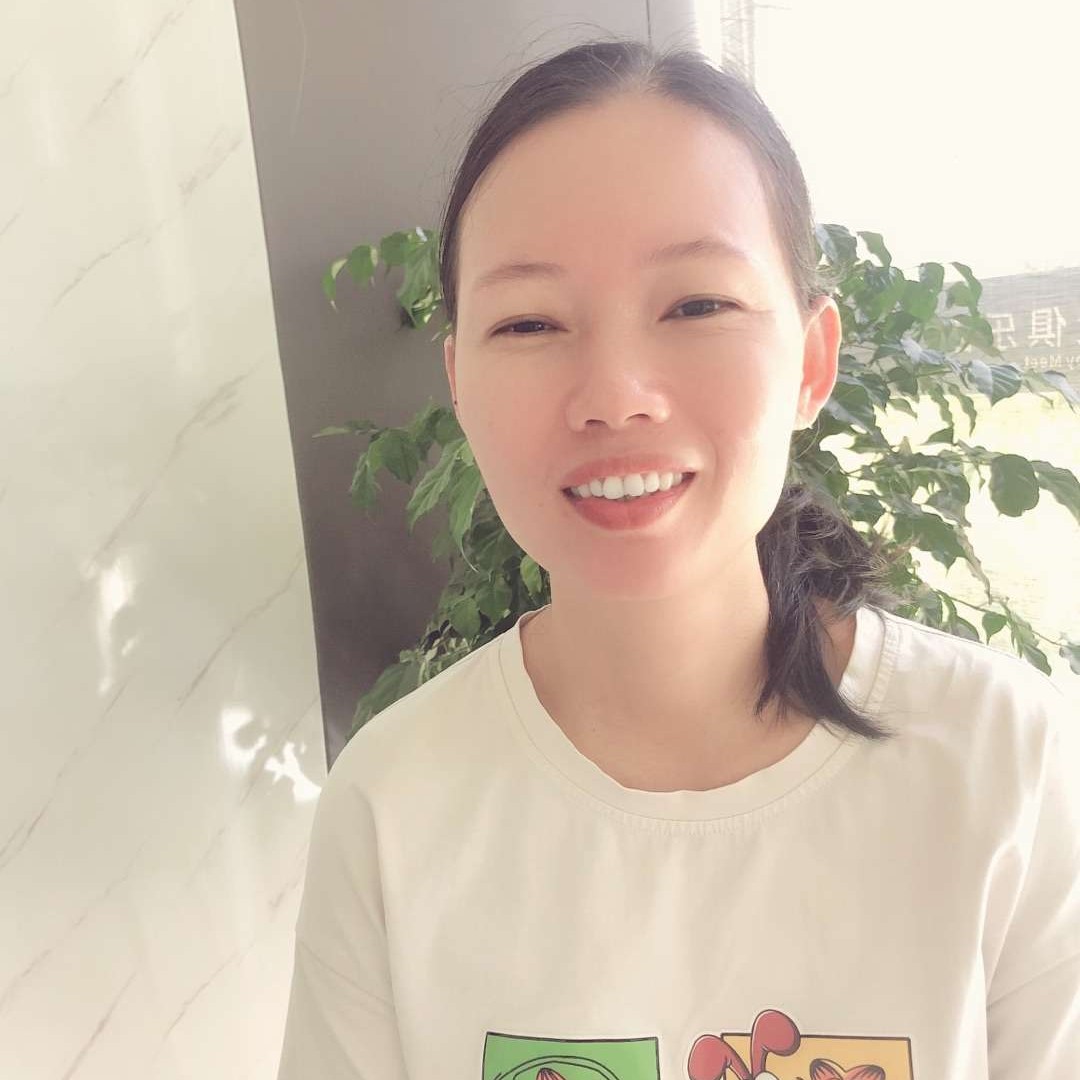 大气漫步暖光的照片