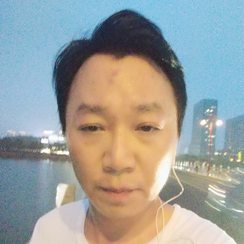 忧伤双鱼的照片