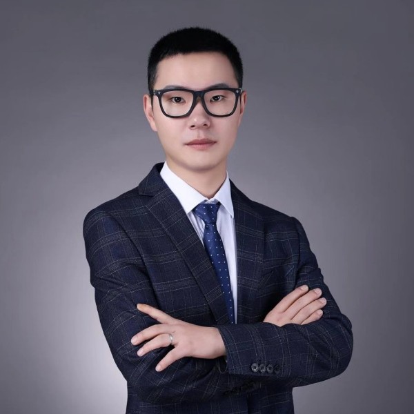 大哥呵呵的照片