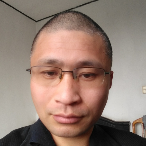 飞赢的照片