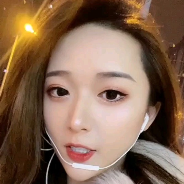 情动保卫单薄的照片