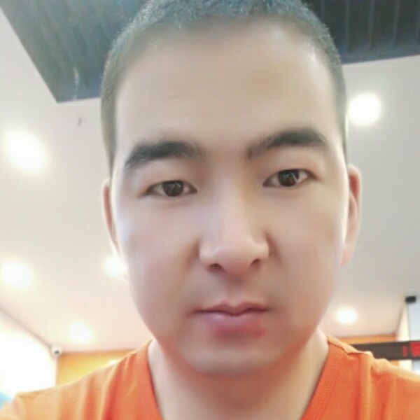 项链辛勤的照片