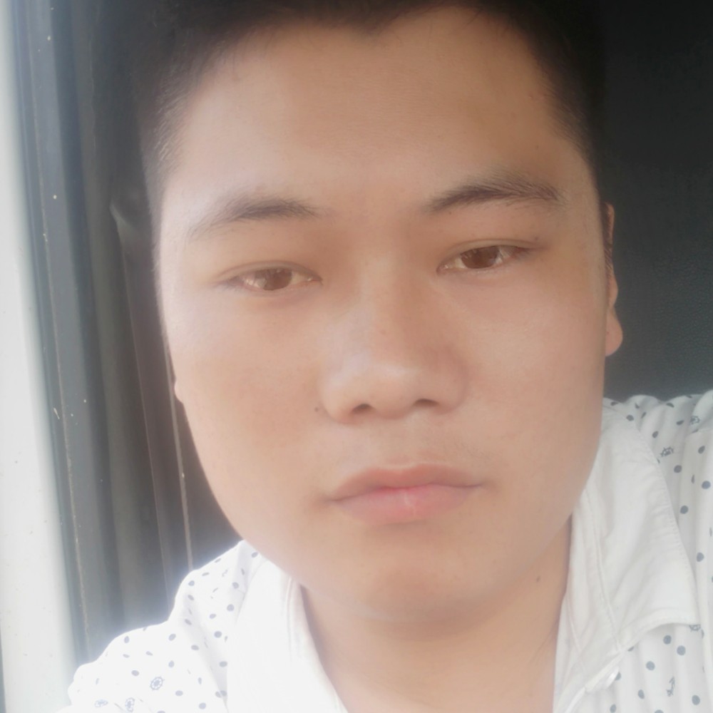 被伤过，，的男人的照片