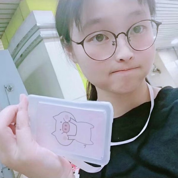 倪思逾的照片