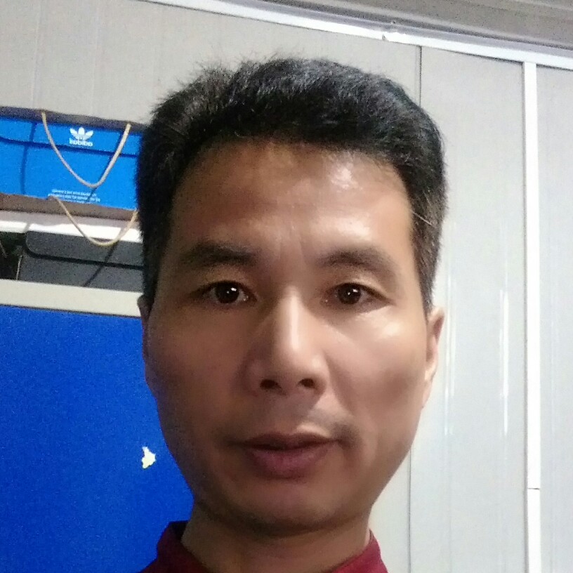 清曲微笑的照片