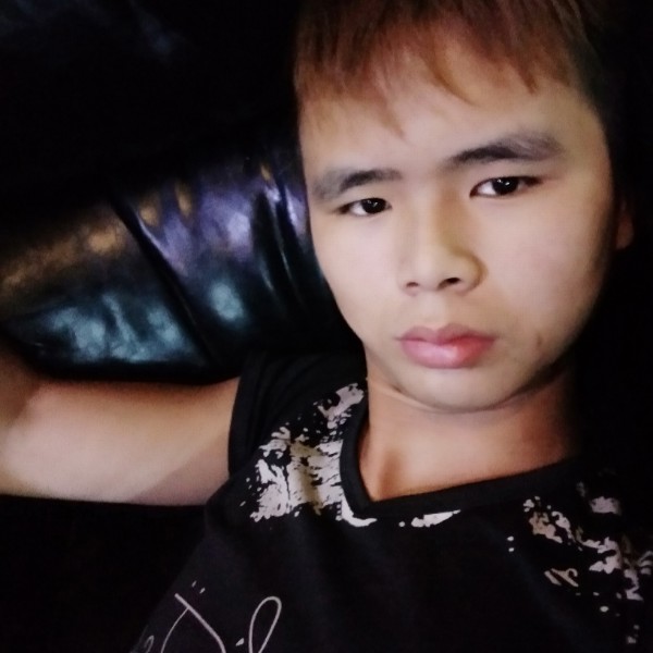 友好给美女的照片