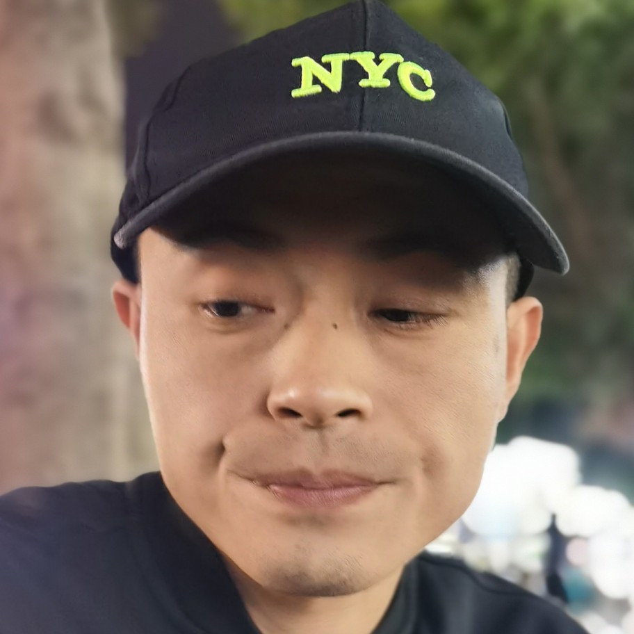 等待方狗的照片