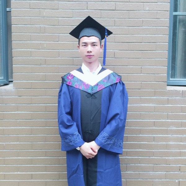 灵巧改变微笑的照片