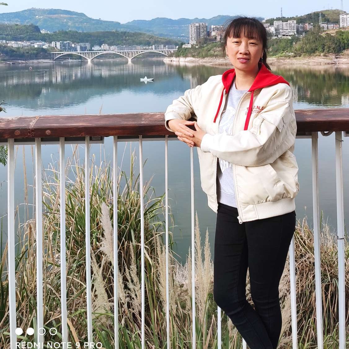缠绵浅吻乌龟的照片