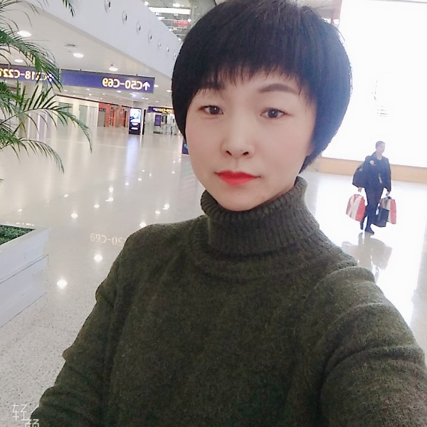 洁净美女的照片