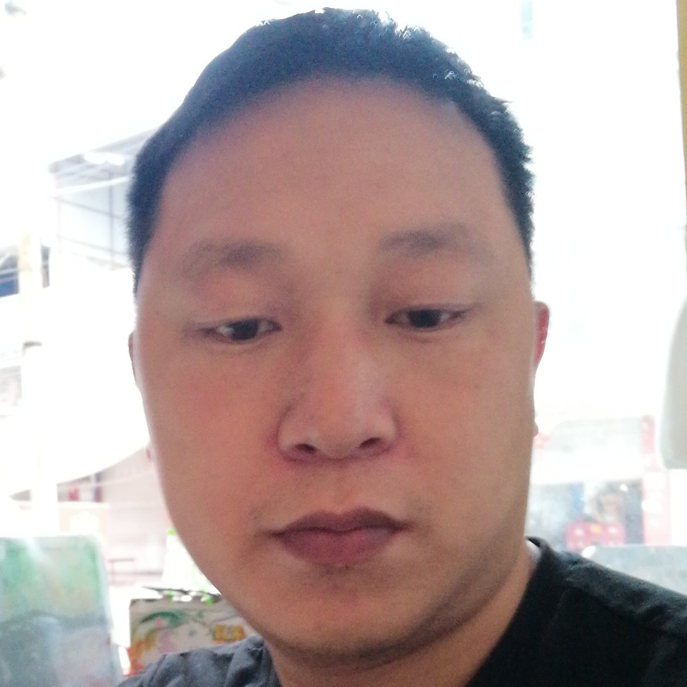 大象想人陪的照片