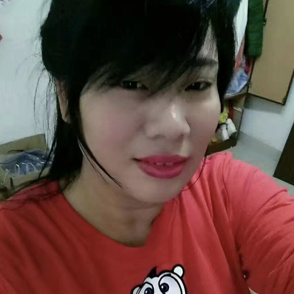 可愛佳人的照片