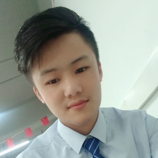 沉默迎晨曦的照片