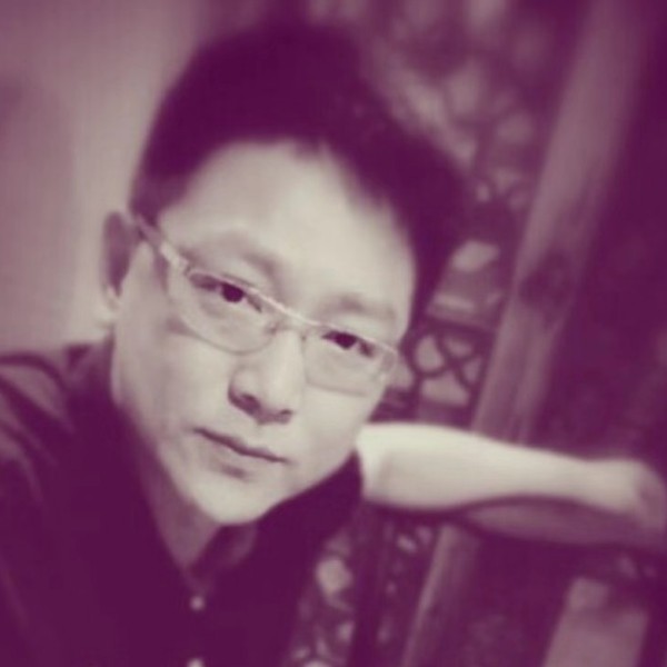 青衫不改的照片