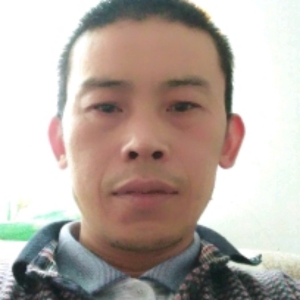 仁爱放弃秋月的照片