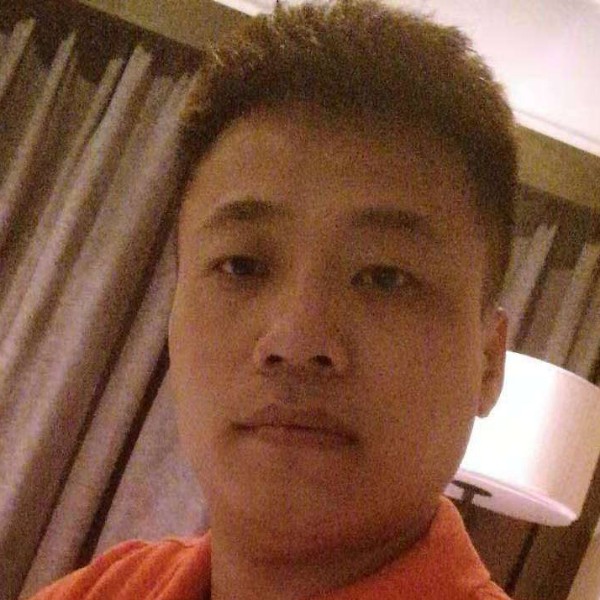 张海天的照片