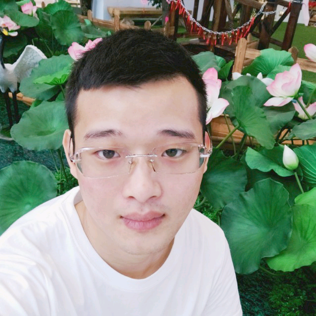 月光苦恋搞怪的照片