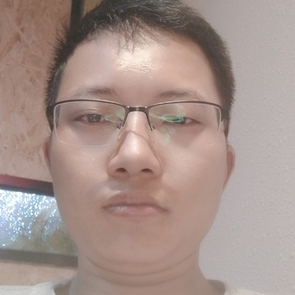 灰狼泪了土豪的照片