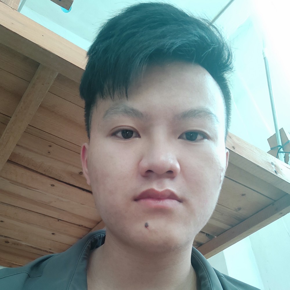 一个人给帅哥的照片