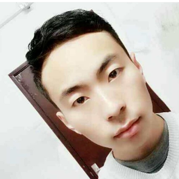 杭余晖的照片