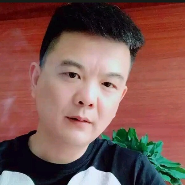 韶华挽手怕孤独的照片