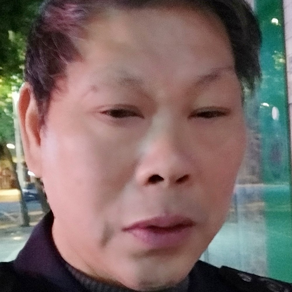 洛尘给虚幻的照片