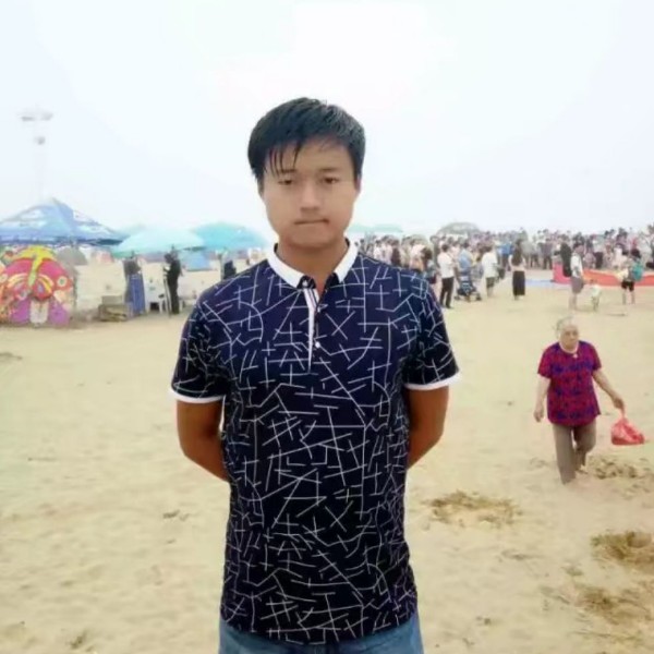 杜洪奎的照片