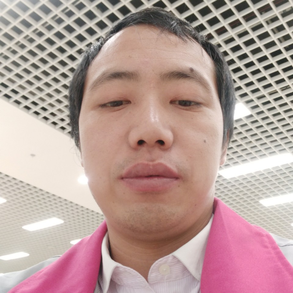 蓝莓倾心鲤鱼的照片