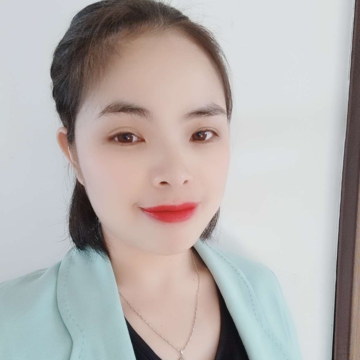 小蘑菇保卫沉静的照片